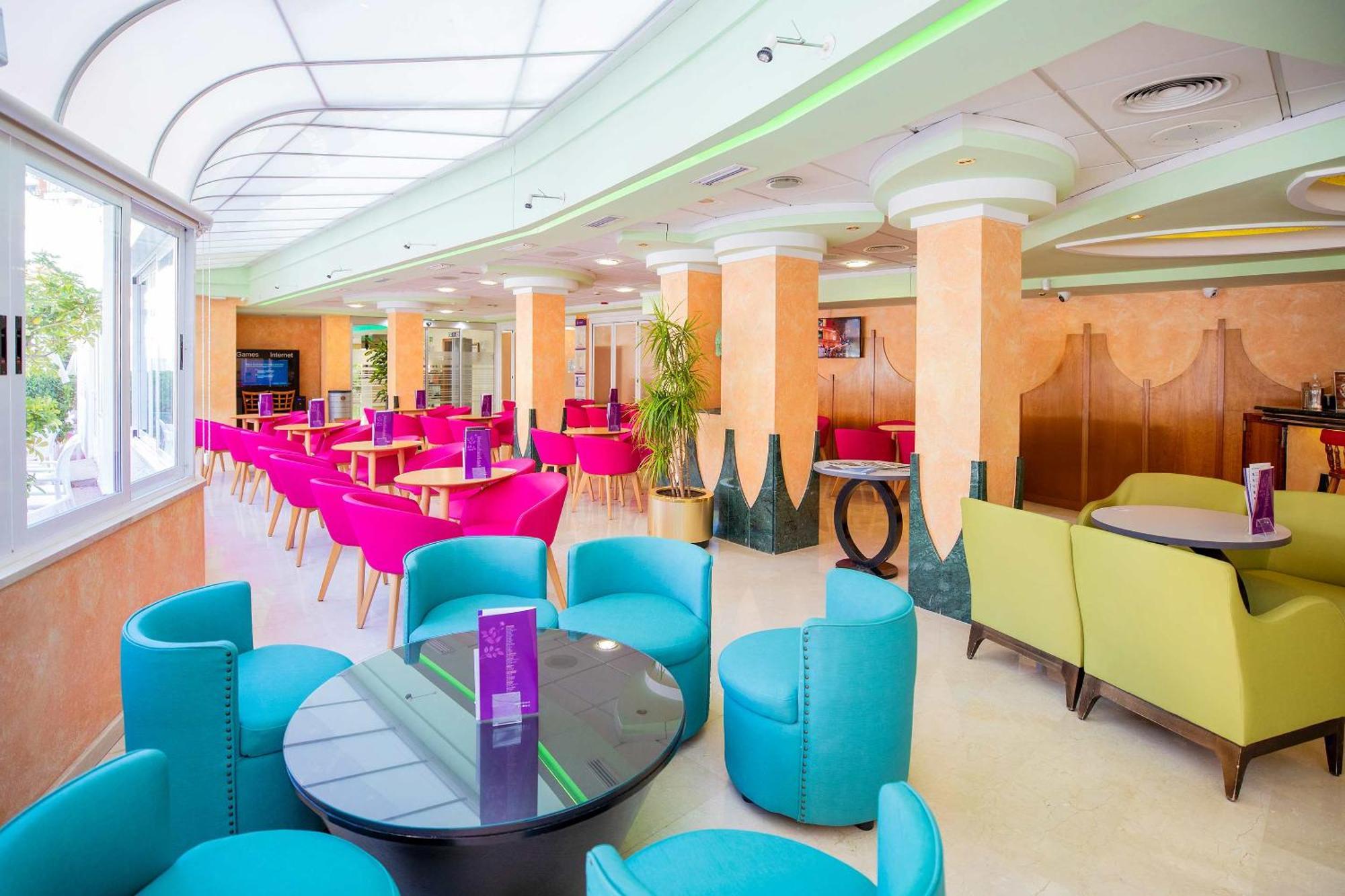 Hotel Servigroup Rialto Benidorm Eksteriør billede